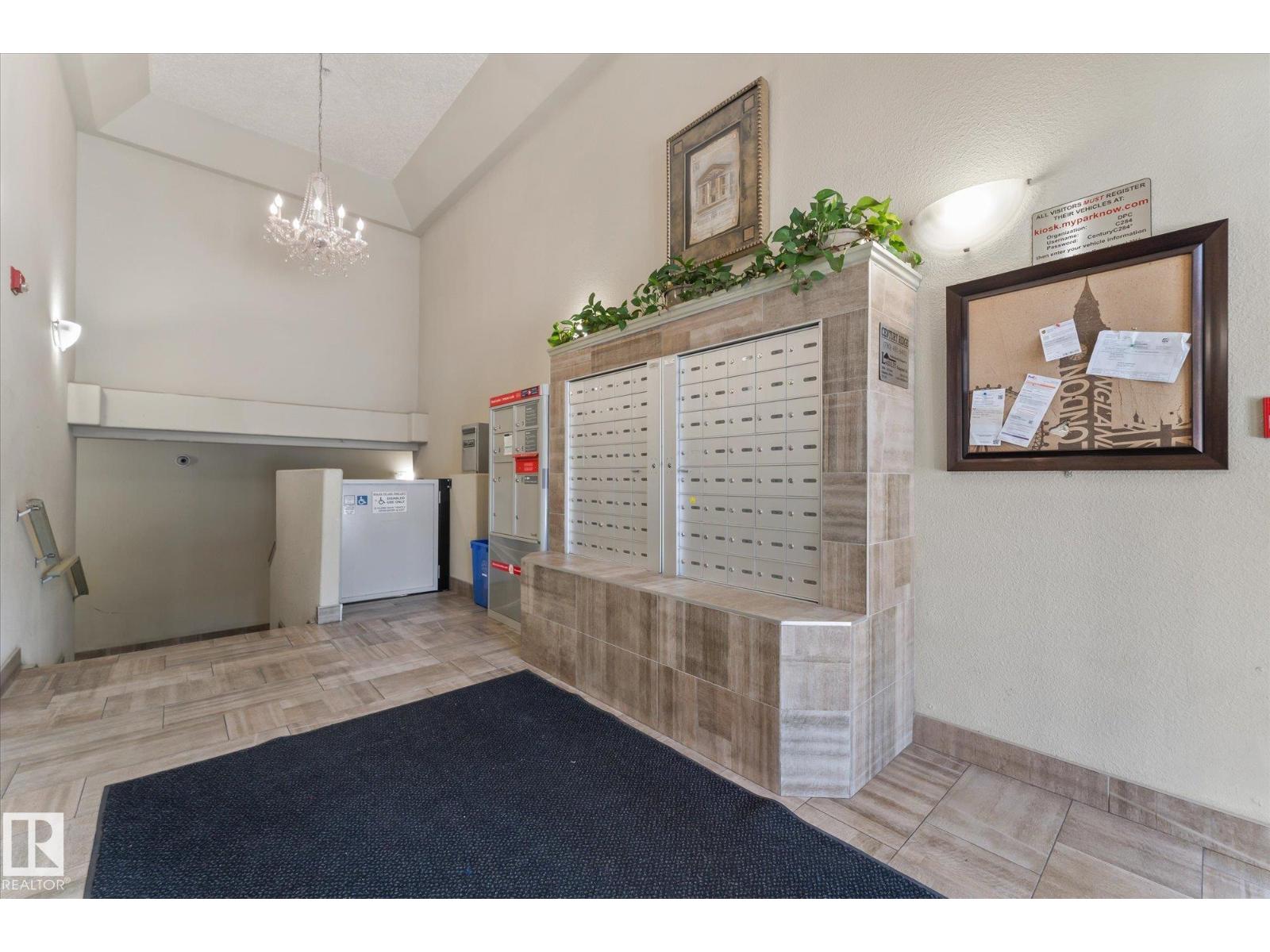 #112 9945 167 St Nw, Edmonton, Alberta  T5P 0K5 - Photo 9 - E4460033