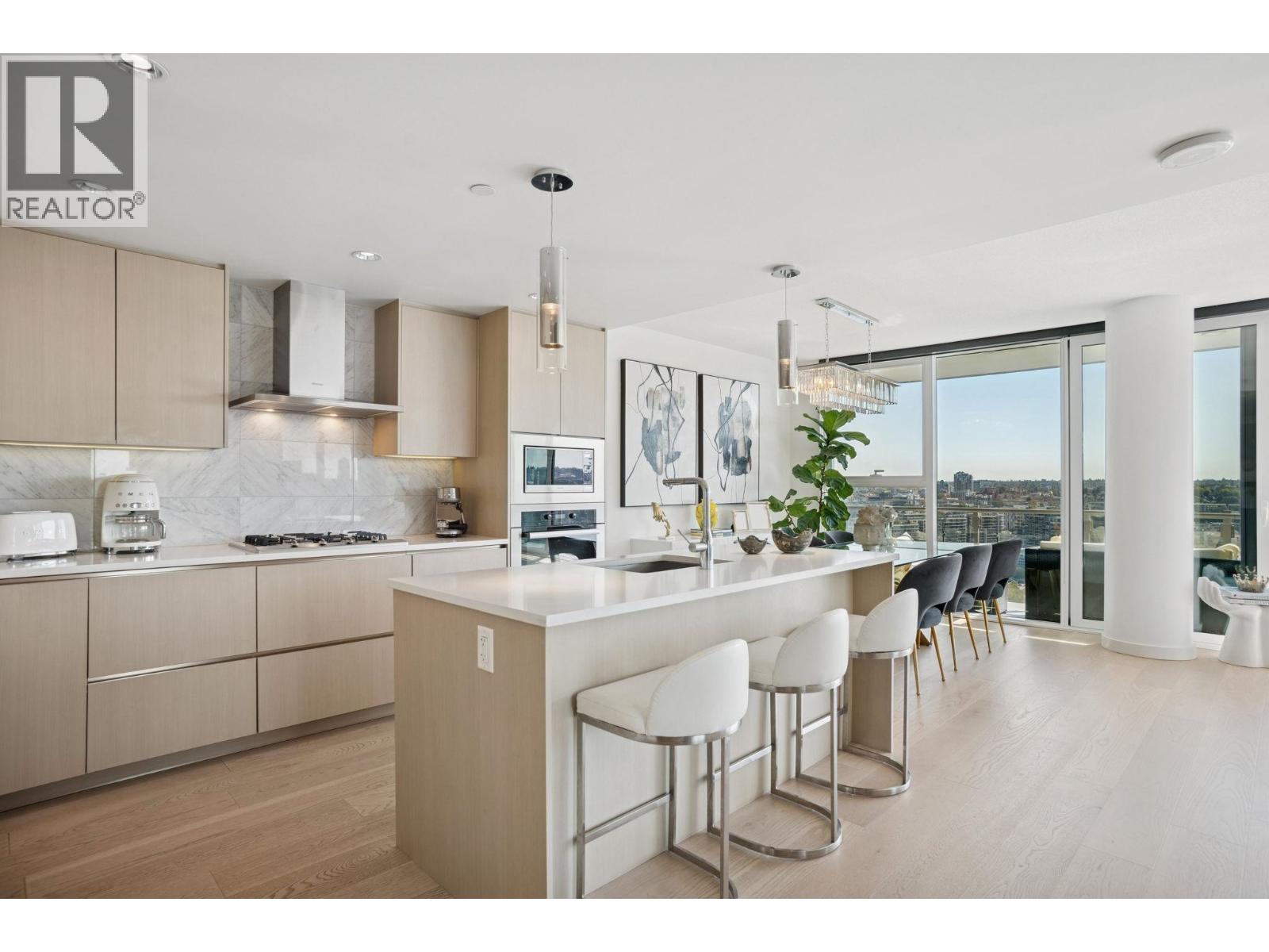 2618 89 NELSON STREET, Vancouver, British Columbia