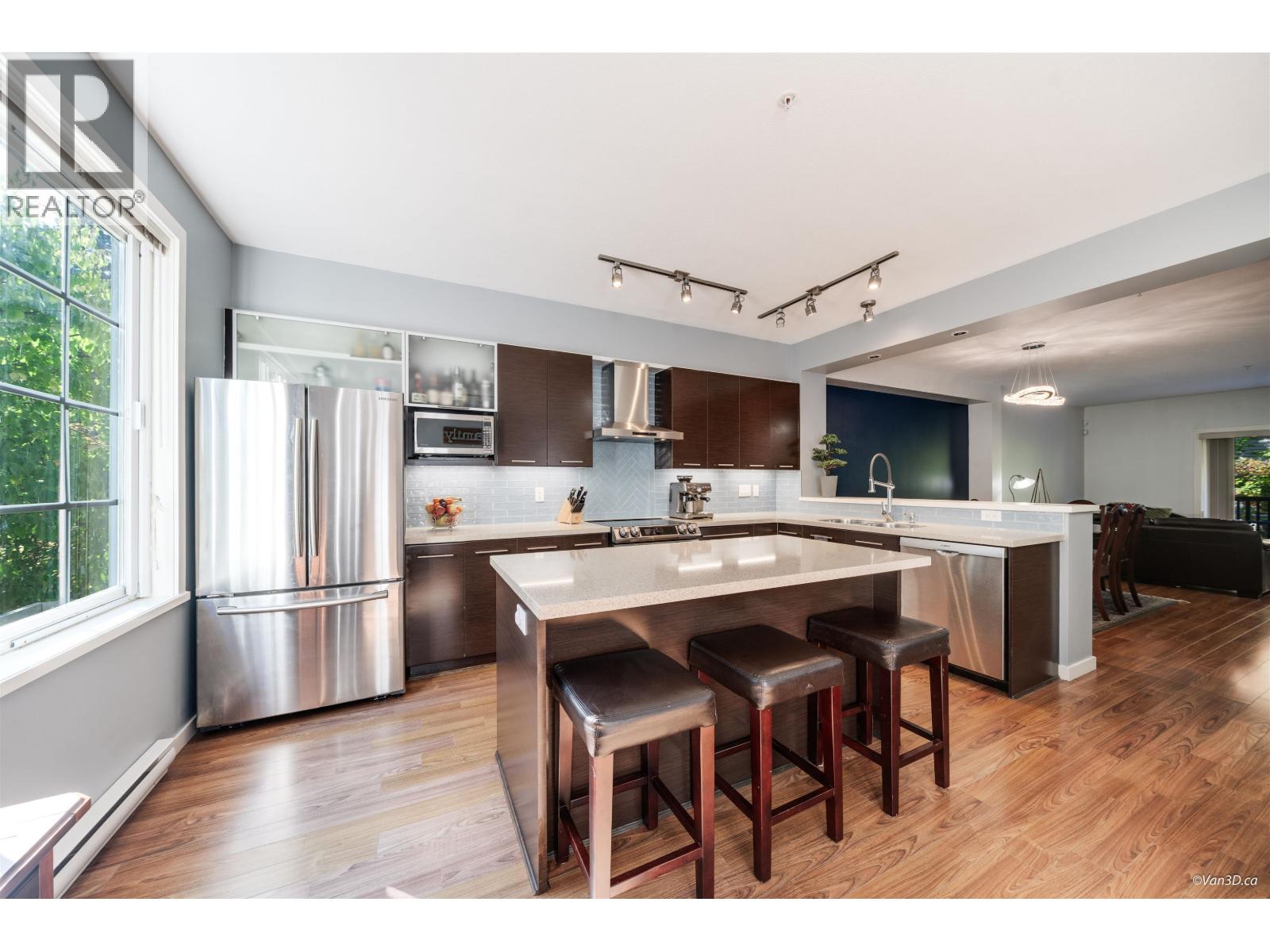 25 550 Browning Place, North Vancouver, British Columbia  V7H 3A9 - Photo 2 - R3053358