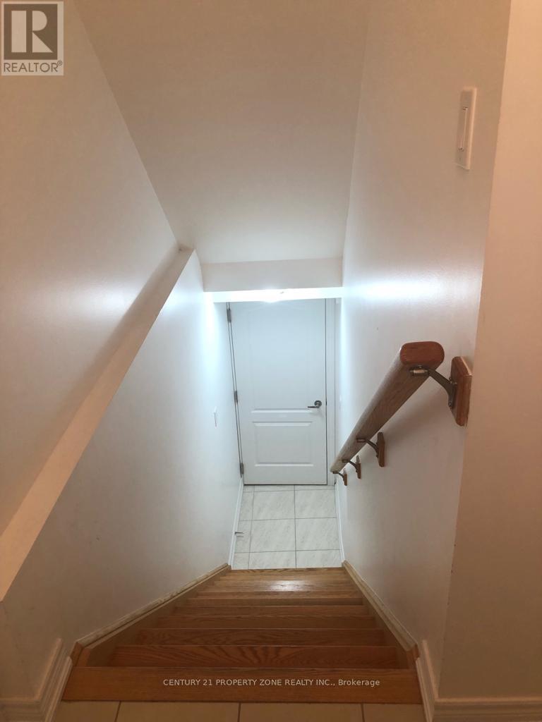 19 ANGELGATE ROAD (BASEMENT) ROAD E, Brampton, Ontario