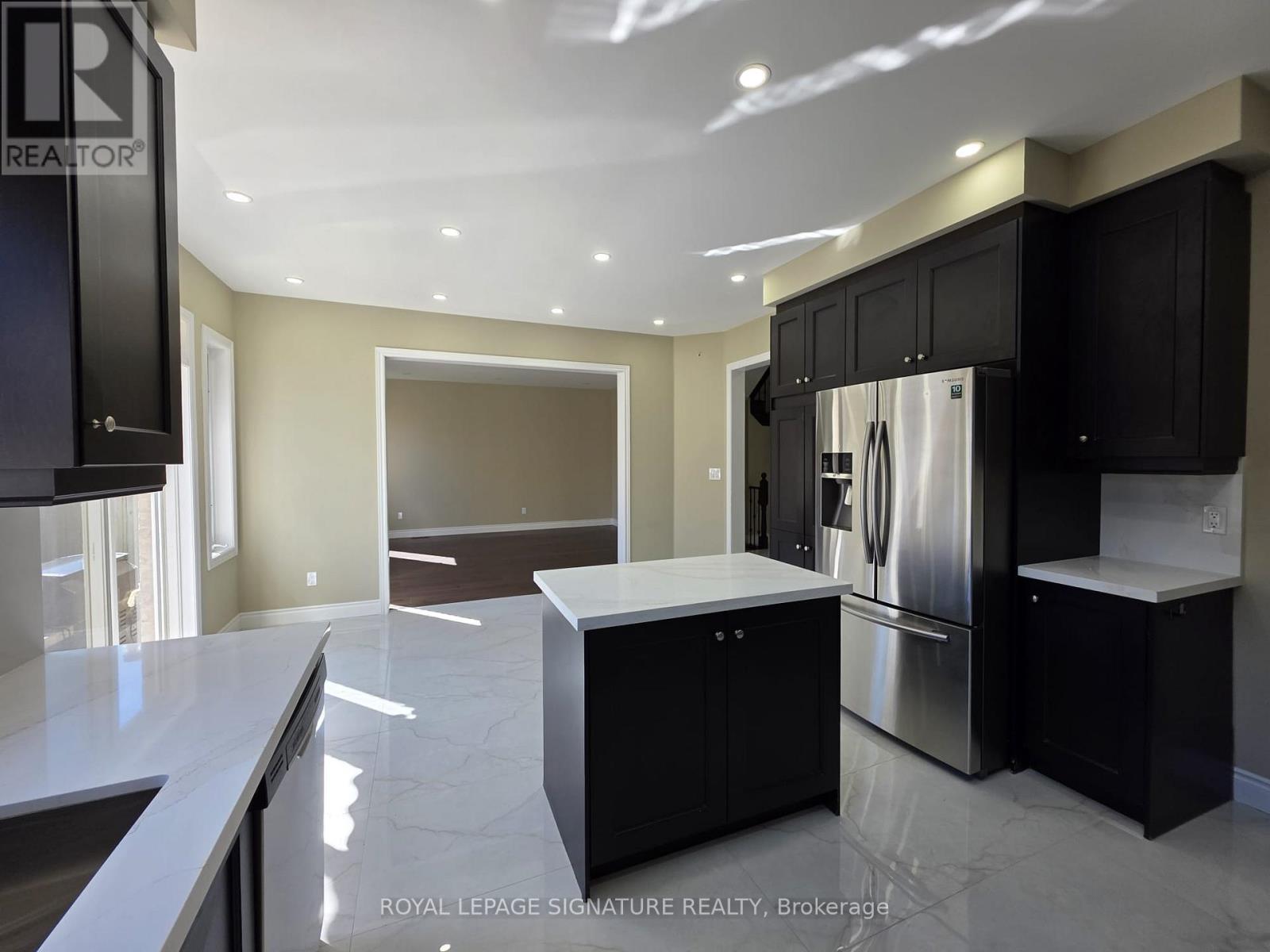 152 Mcknight Avenue, Hamilton, Ontario  L0R 2H7 - Photo 8 - X12415047