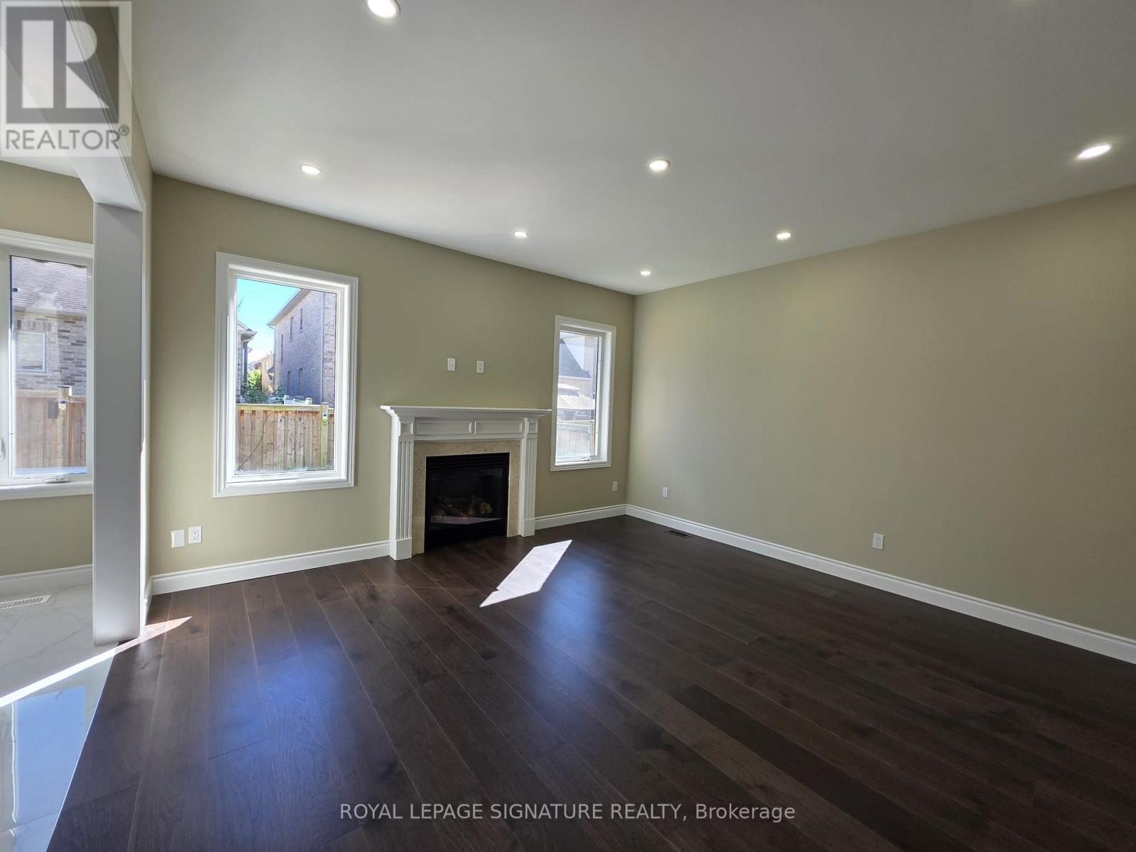 152 Mcknight Avenue, Hamilton, Ontario  L0R 2H7 - Photo 9 - X12415047
