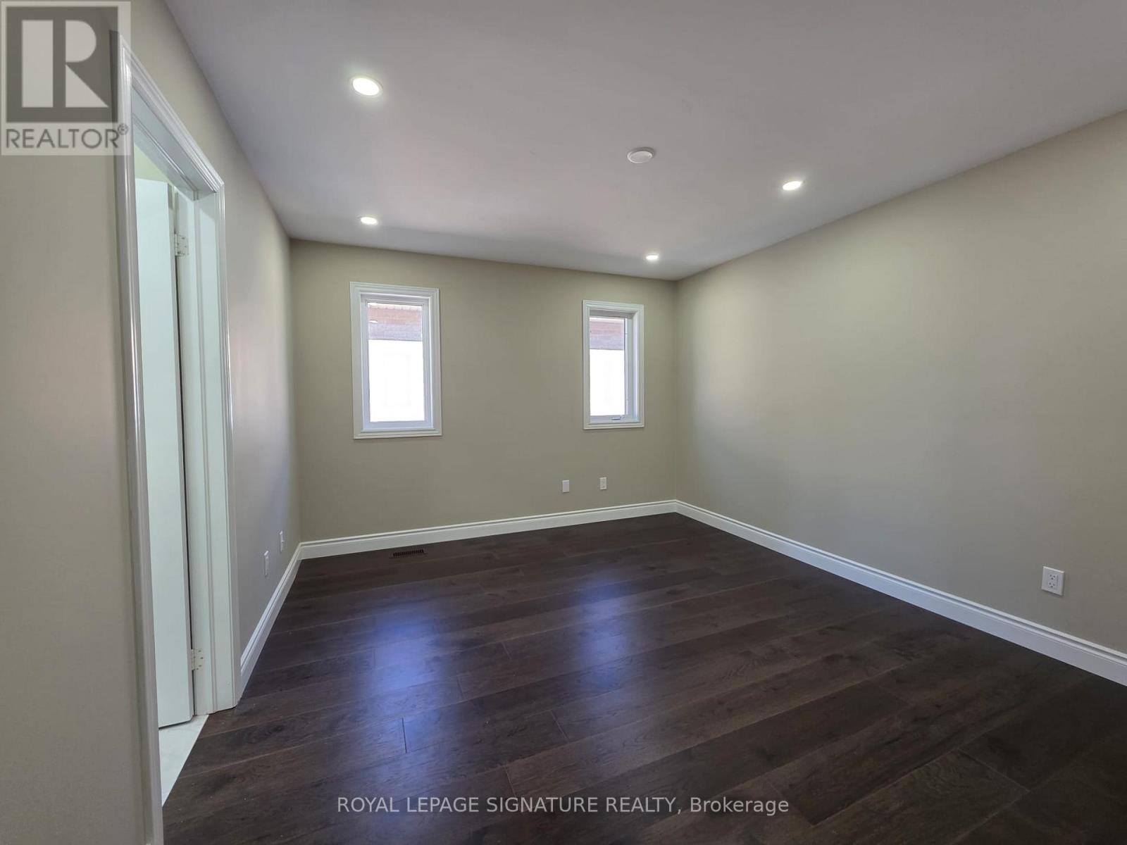 152 Mcknight Avenue, Hamilton, Ontario  L0R 2H7 - Photo 25 - X12415047