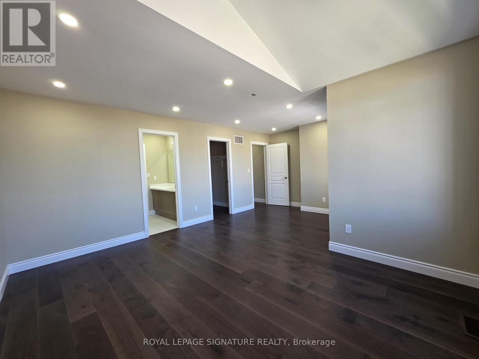 152 Mcknight Avenue, Hamilton, Ontario  L0R 2H7 - Photo 12 - X12415047