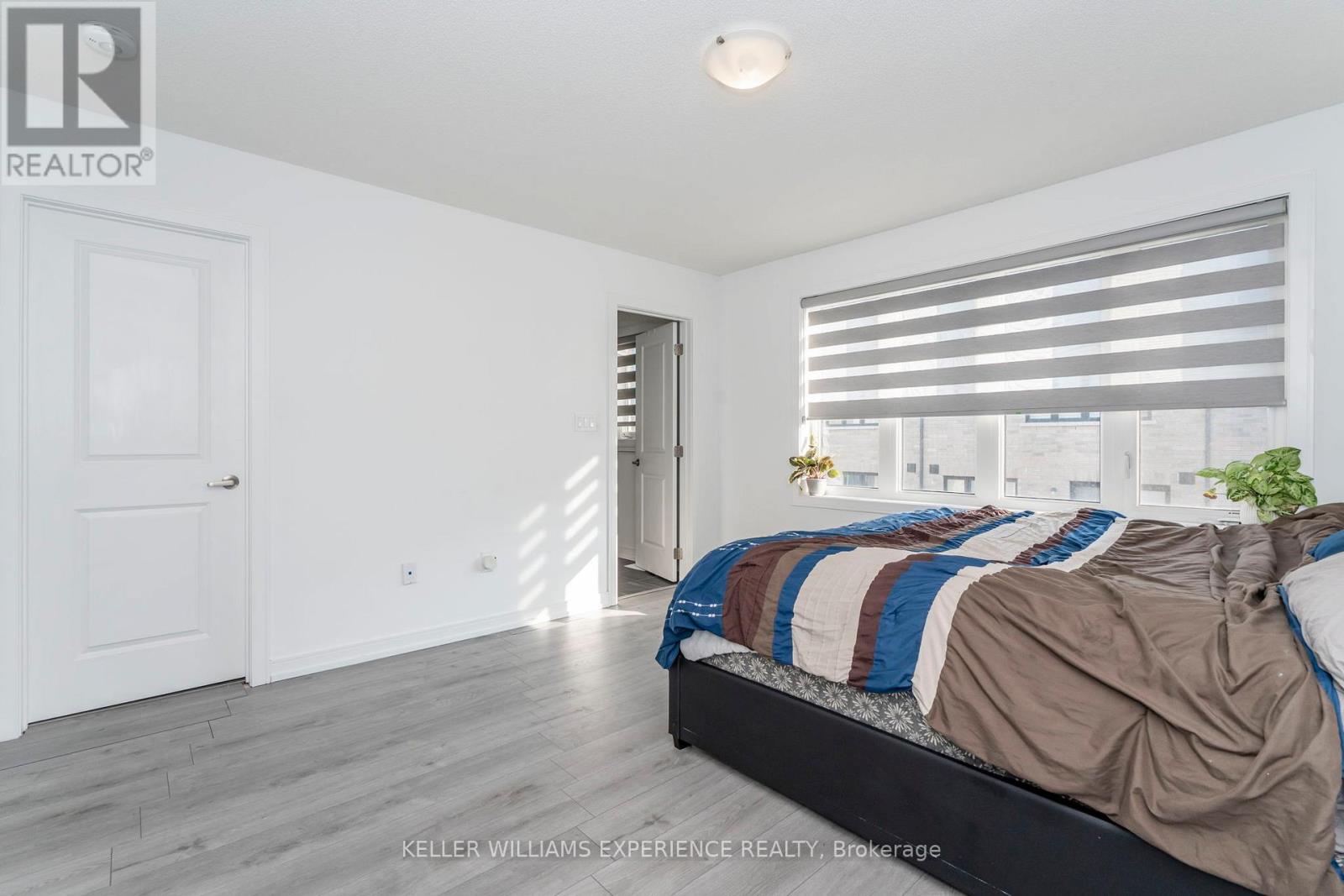 115 Blue Forest Crescent, Barrie, Ontario  L9J 0N7 - Photo 23 - S12433249