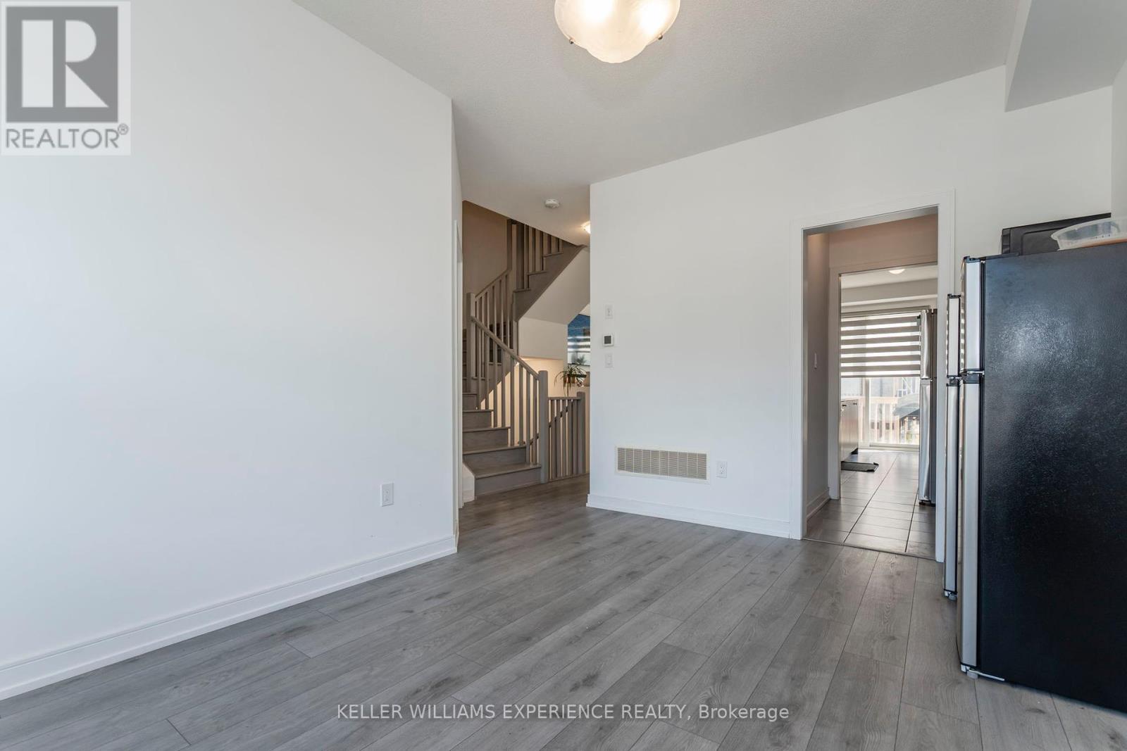 115 Blue Forest Crescent, Barrie, Ontario  L9J 0N7 - Photo 33 - S12433249