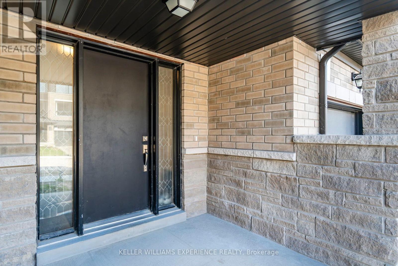 115 Blue Forest Crescent, Barrie, Ontario  L9J 0N7 - Photo 4 - S12433249