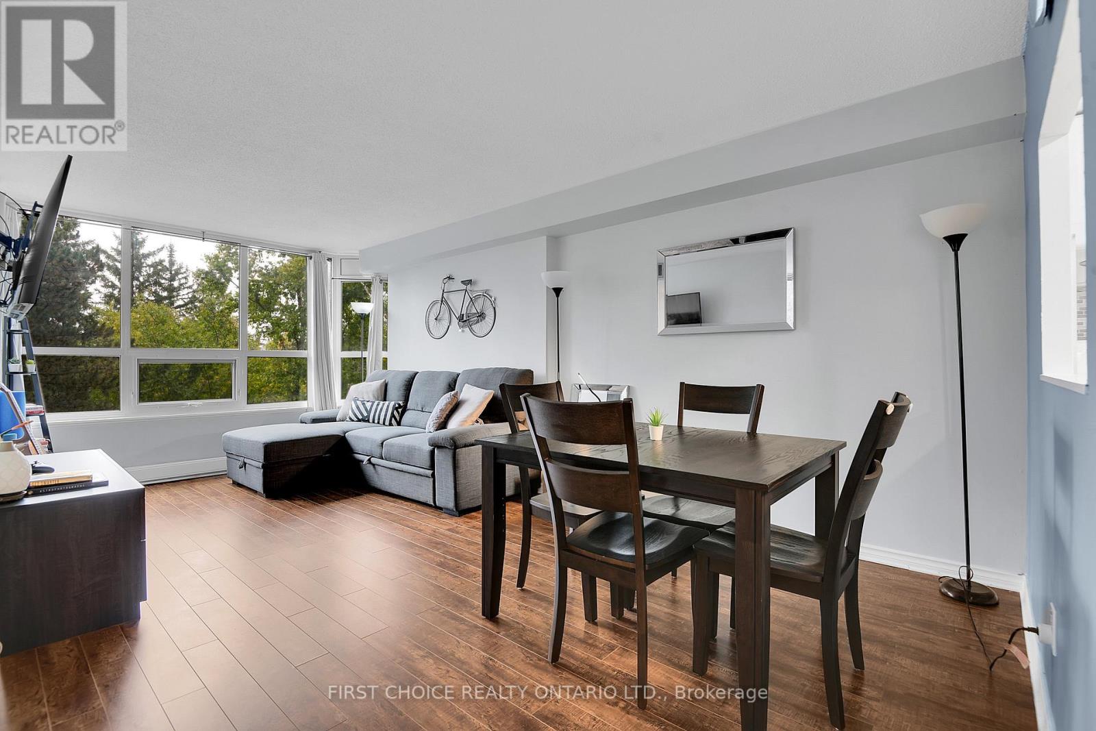 303 - 1500 Riverside Drive, Ottawa, Ontario  K1G 4J4 - Photo 13 - X12433495