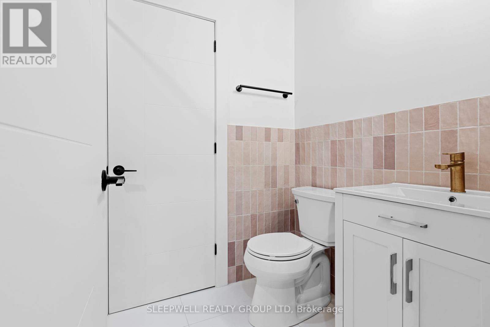 103 - 476 Wilbrod Street, Ottawa, Ontario  K1N 6M8 - Photo 11 - X12433497