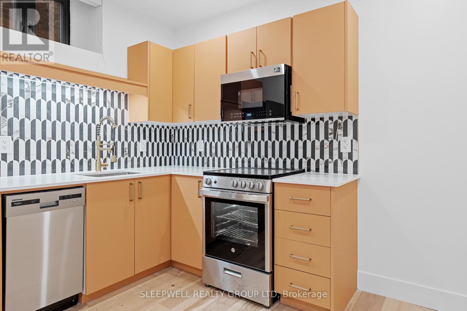 103 - 476 Wilbrod Street, Ottawa, Ontario  K1N 6M8 - Photo 8 - X12433497