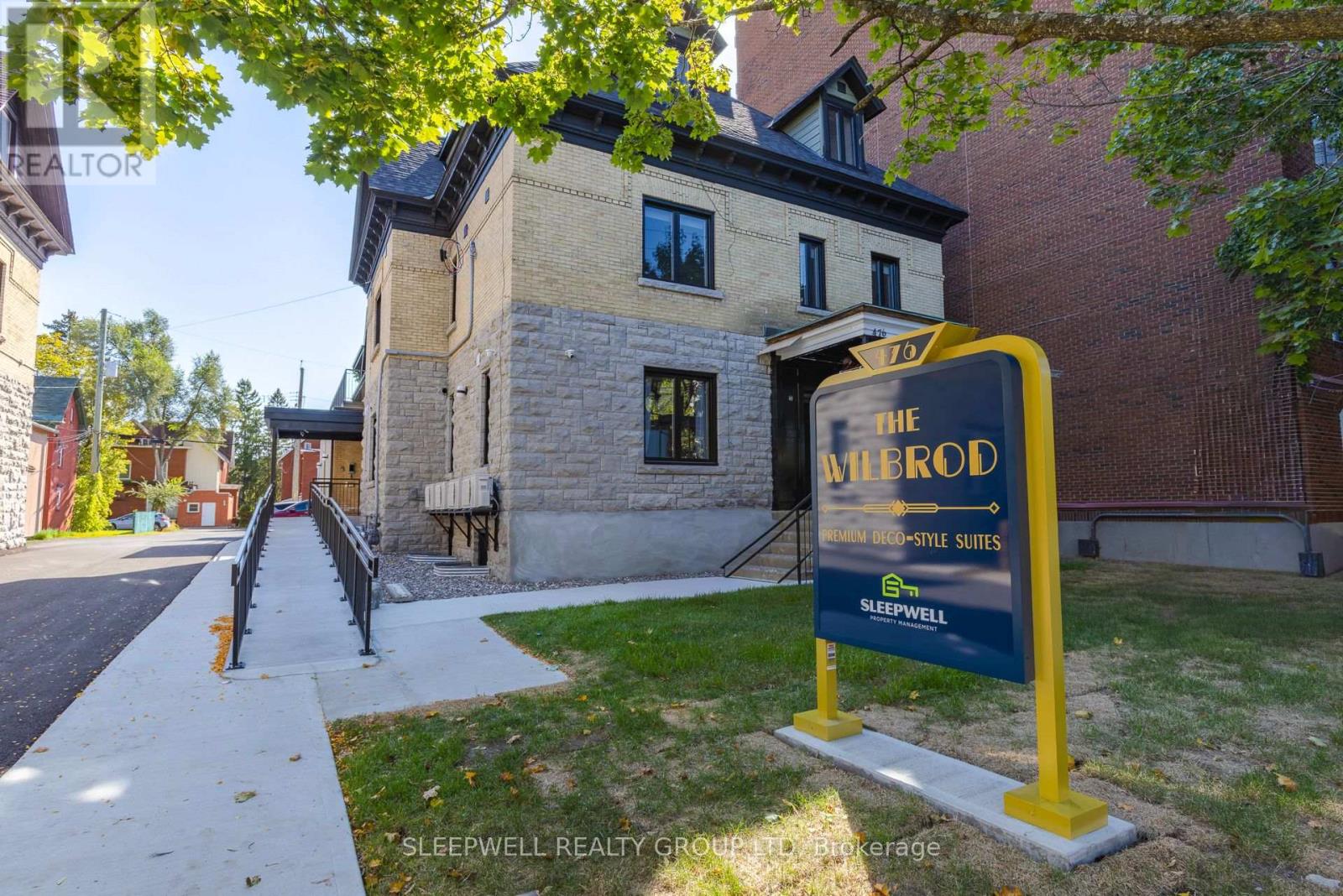 301 - 476 WILBROD STREET, ottawa, Ontario
