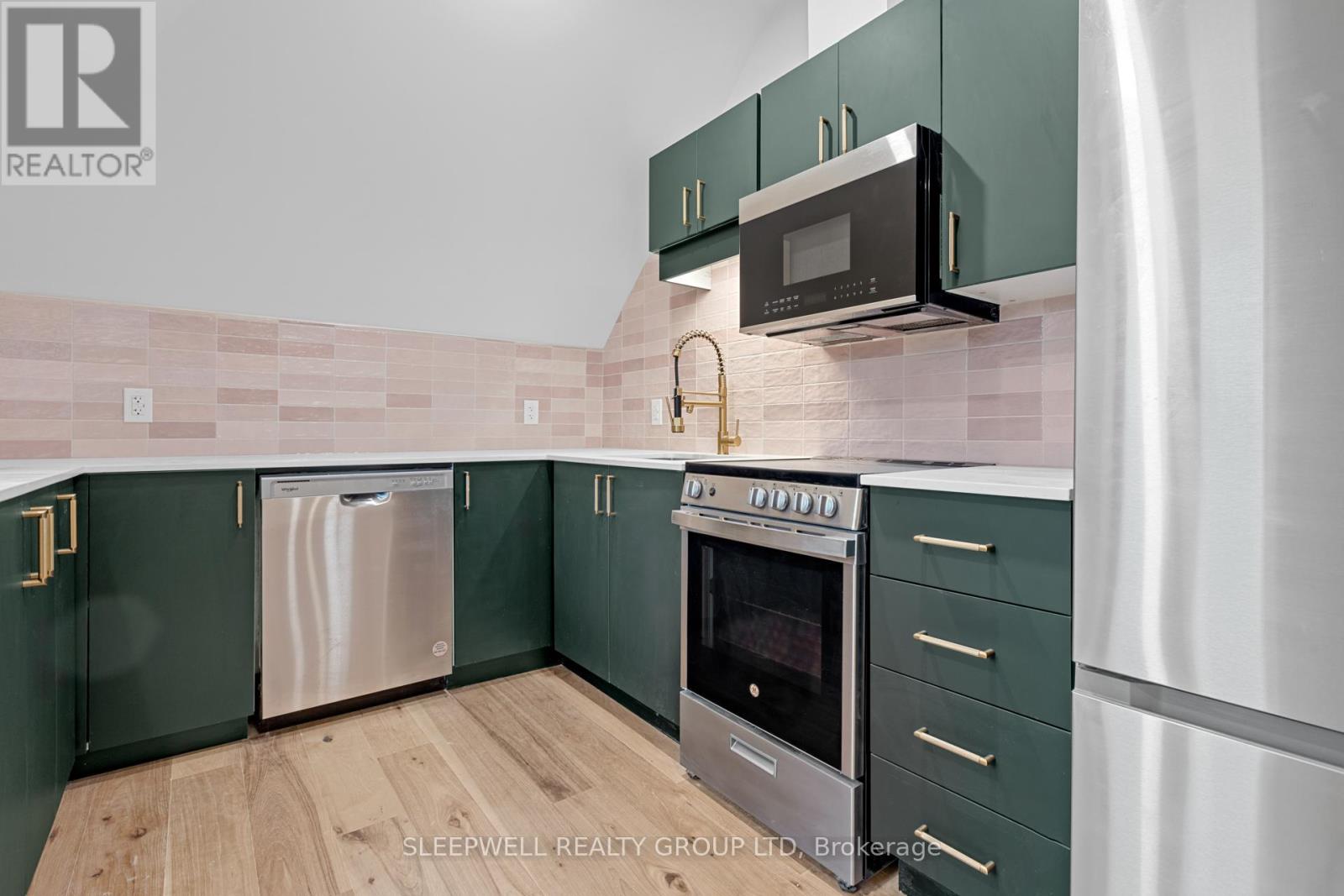 301 - 476 Wilbrod Street, Ottawa, Ontario  K1N 6M8 - Photo 15 - X12433498
