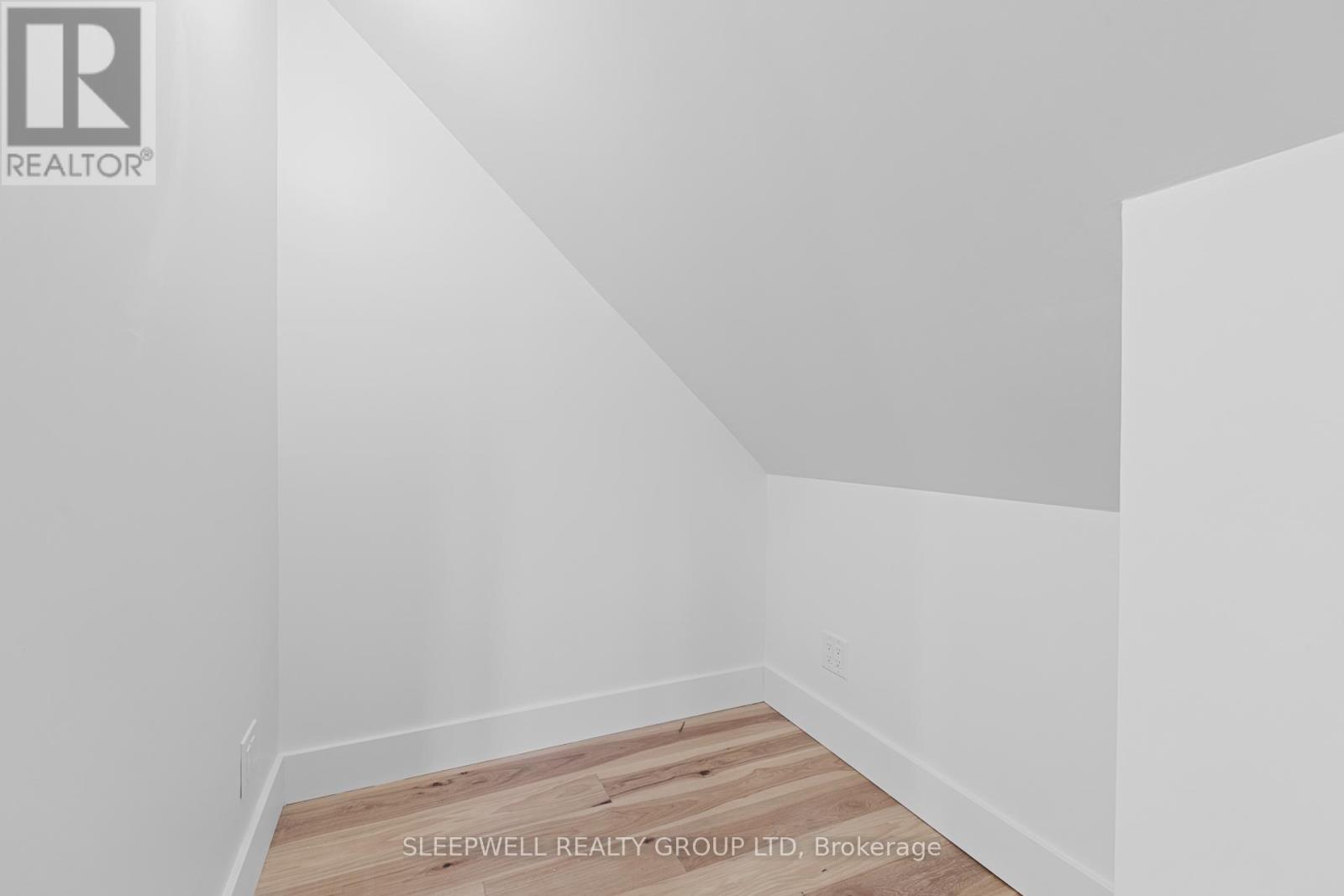 301 - 476 Wilbrod Street, Ottawa, Ontario  K1N 6M8 - Photo 7 - X12433498