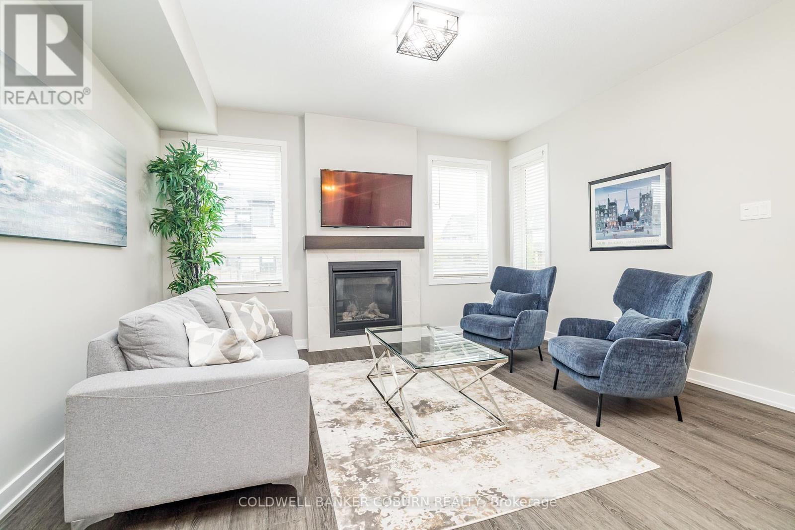 161 Jardiniere Street, Ottawa, Ontario  K2S 2K1 - Photo 11 - X12433503