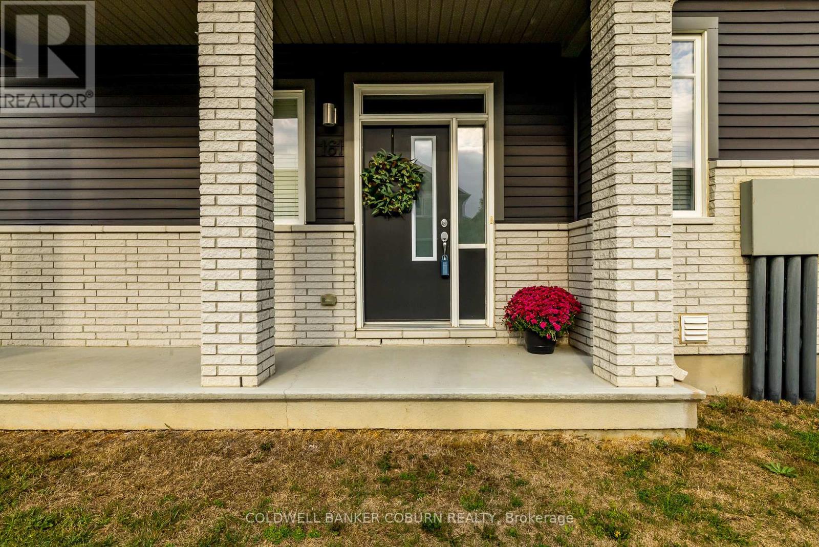 161 Jardiniere Street, Ottawa, Ontario  K2S 2K1 - Photo 7 - X12433503