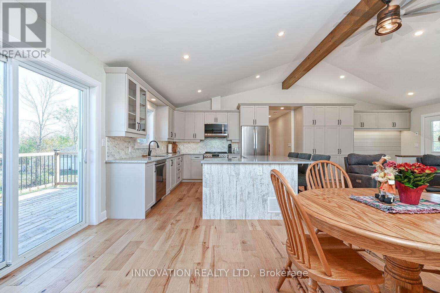 7462 County Road 21 Road, Augusta, Ontario  K0E 1X0 - Photo 11 - X12433519
