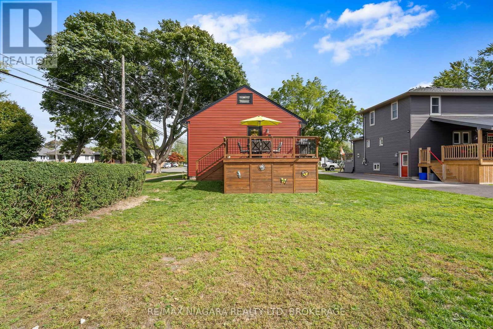 94 Clare Avenue, Port Colborne (Sugarloaf), Ontario  L3K 5H4 - Photo 21 - X12433492
