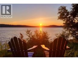 1214 North Beach Rd Salt Spring