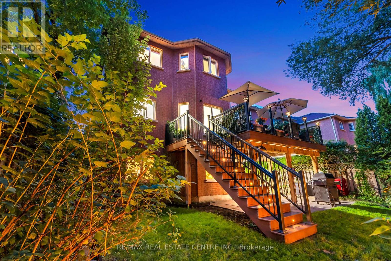 7173 Waldorf Way Nw, Mississauga, Ontario  L5N 7R3 - Photo 12 - W12410261