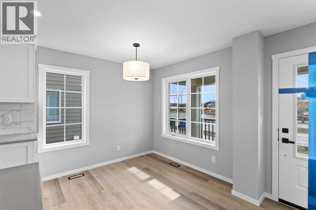 225 Yorkville Boulevard Sw, Calgary, Alberta  T2X 5H6 - Photo 7 - A2210622