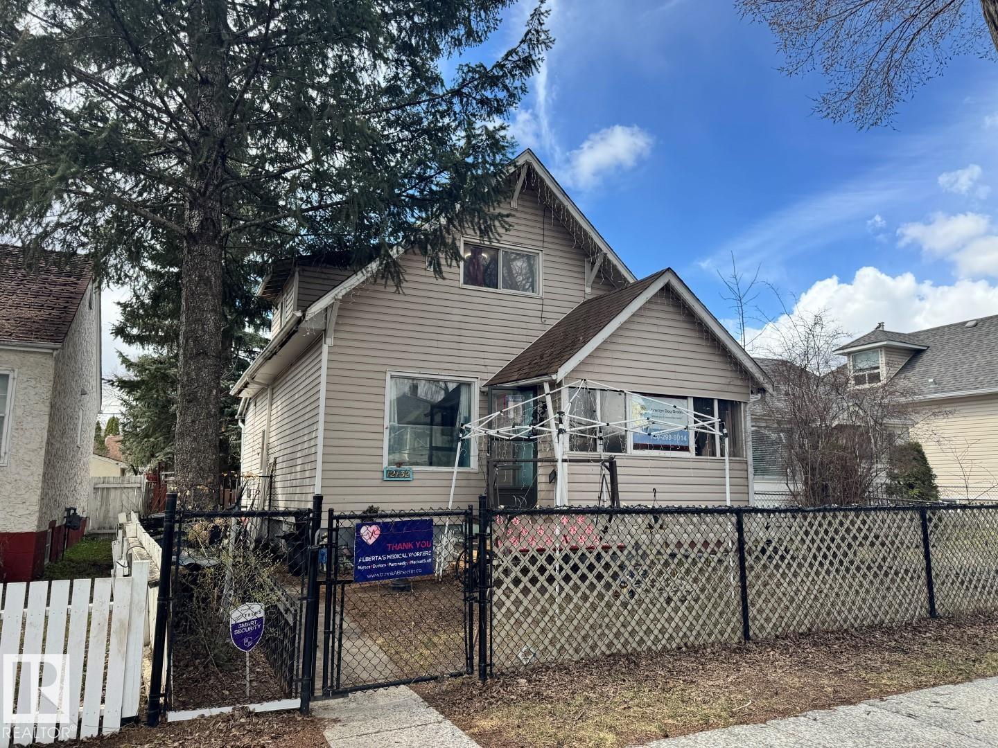 12132 93 ST NW, Edmonton, Alberta