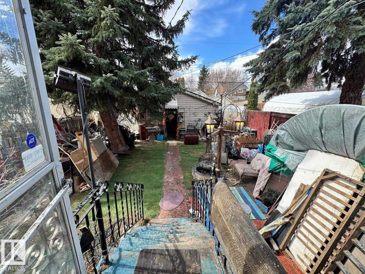 12132 93 St Nw, Edmonton, Alberta  T5G 1E8 - Photo 2 - E4460035