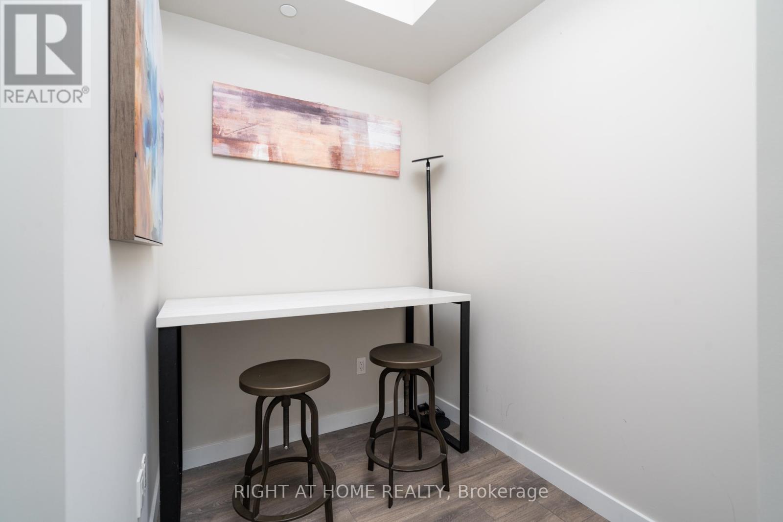 5703 - 8 Eglinton Avenue E, Toronto, Ontario  M4P 0C1 - Photo 19 - C12433516