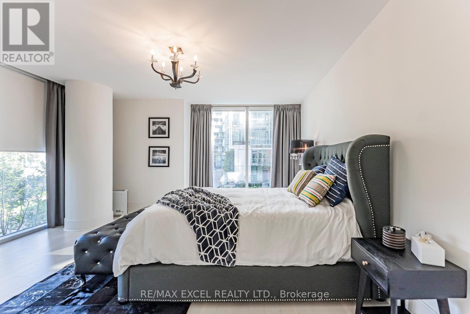Th127 - 29 Queens Quay E, Toronto, Ontario  M5E 0A4 - Photo 25 - C12430466
