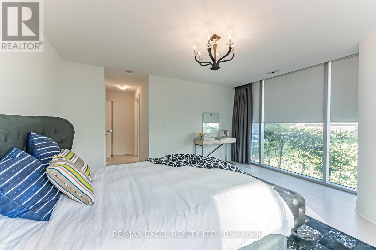 Th127 - 29 Queens Quay E, Toronto, Ontario  M5E 0A4 - Photo 26 - C12430466