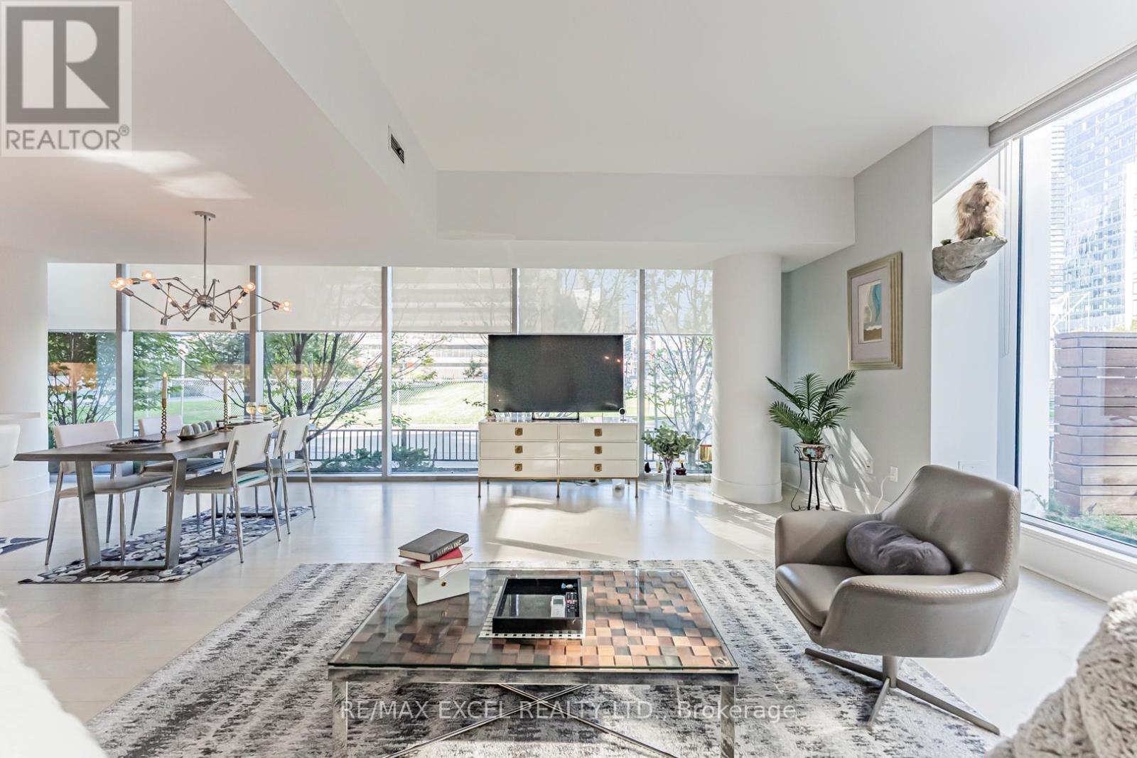 Th127 - 29 Queens Quay E, Toronto, Ontario  M5E 0A4 - Photo 12 - C12430466