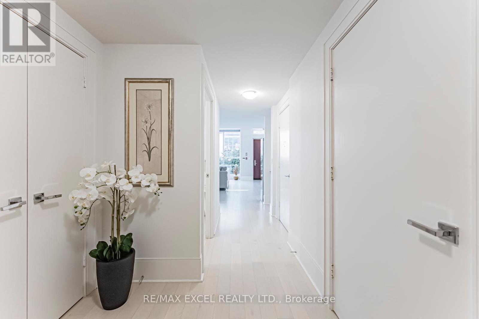 Th127 - 29 Queens Quay E, Toronto, Ontario  M5E 0A4 - Photo 23 - C12430466