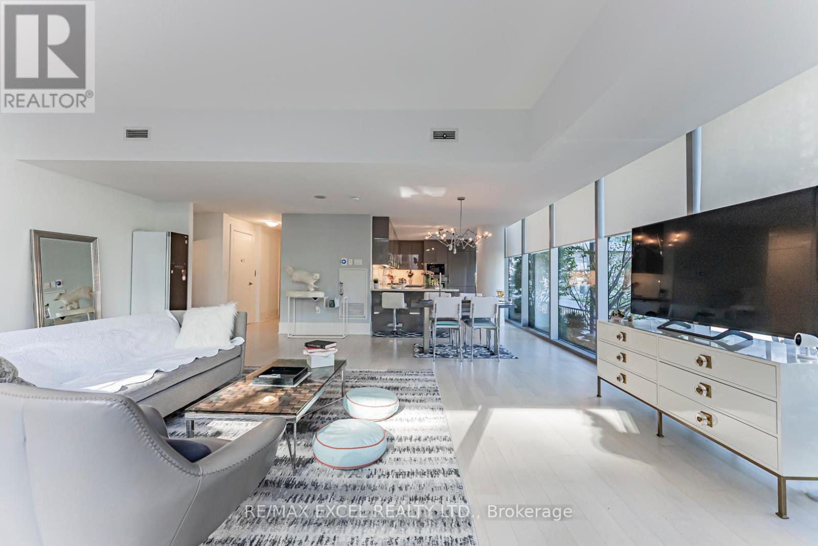 Th127 - 29 Queens Quay E, Toronto, Ontario  M5E 0A4 - Photo 17 - C12430466