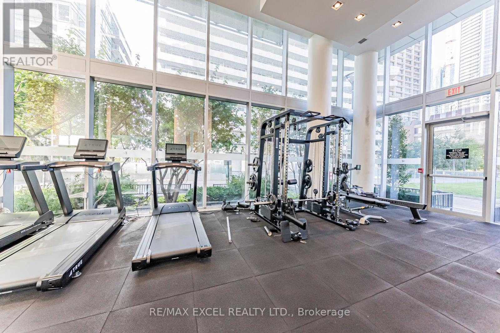 Th127 - 29 Queens Quay E, Toronto, Ontario  M5E 0A4 - Photo 47 - C12430466