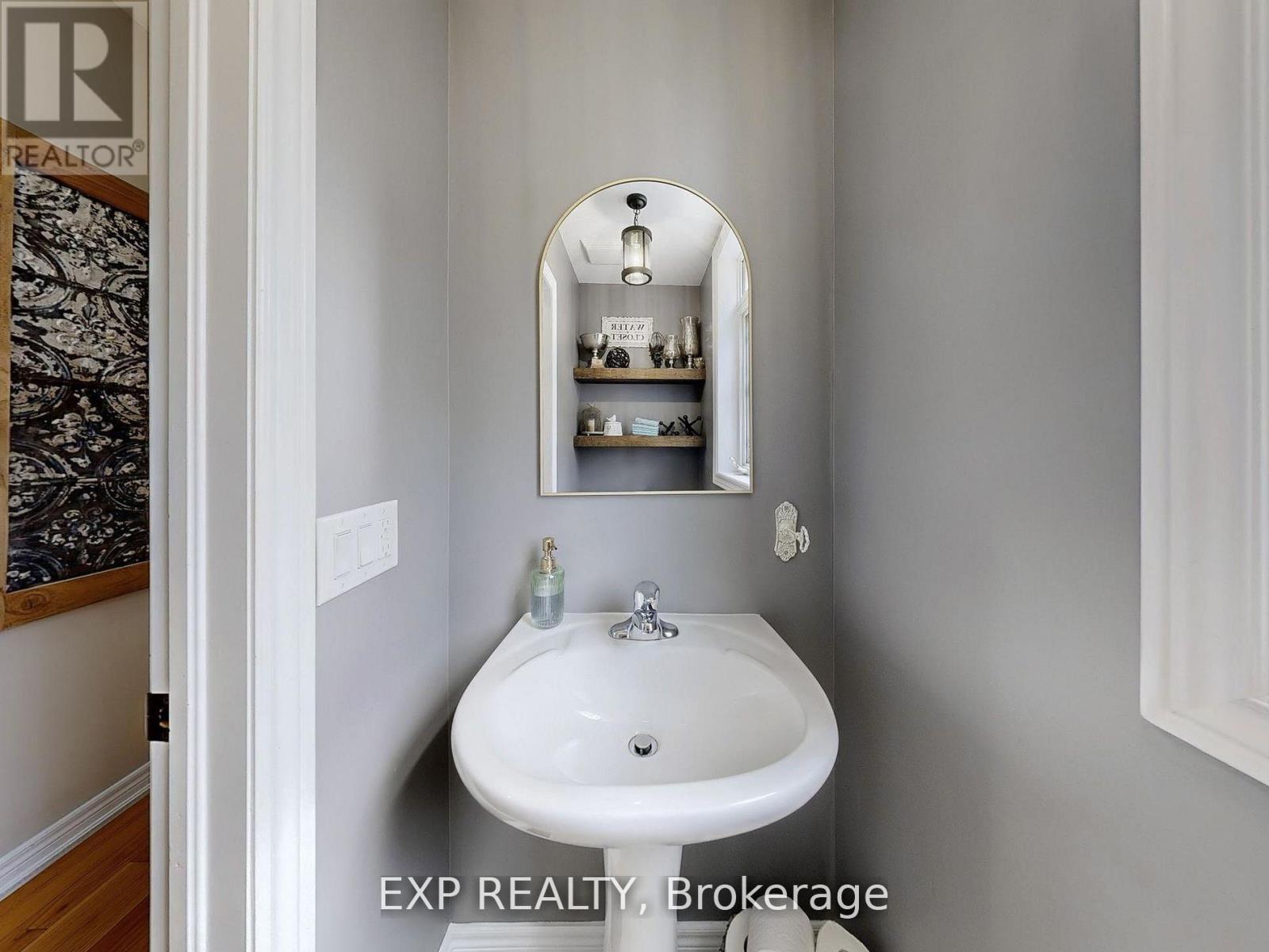 9 Samba Street, Richmond Hill, Ontario  L4E 2Z3 - Photo 17 - N12433506