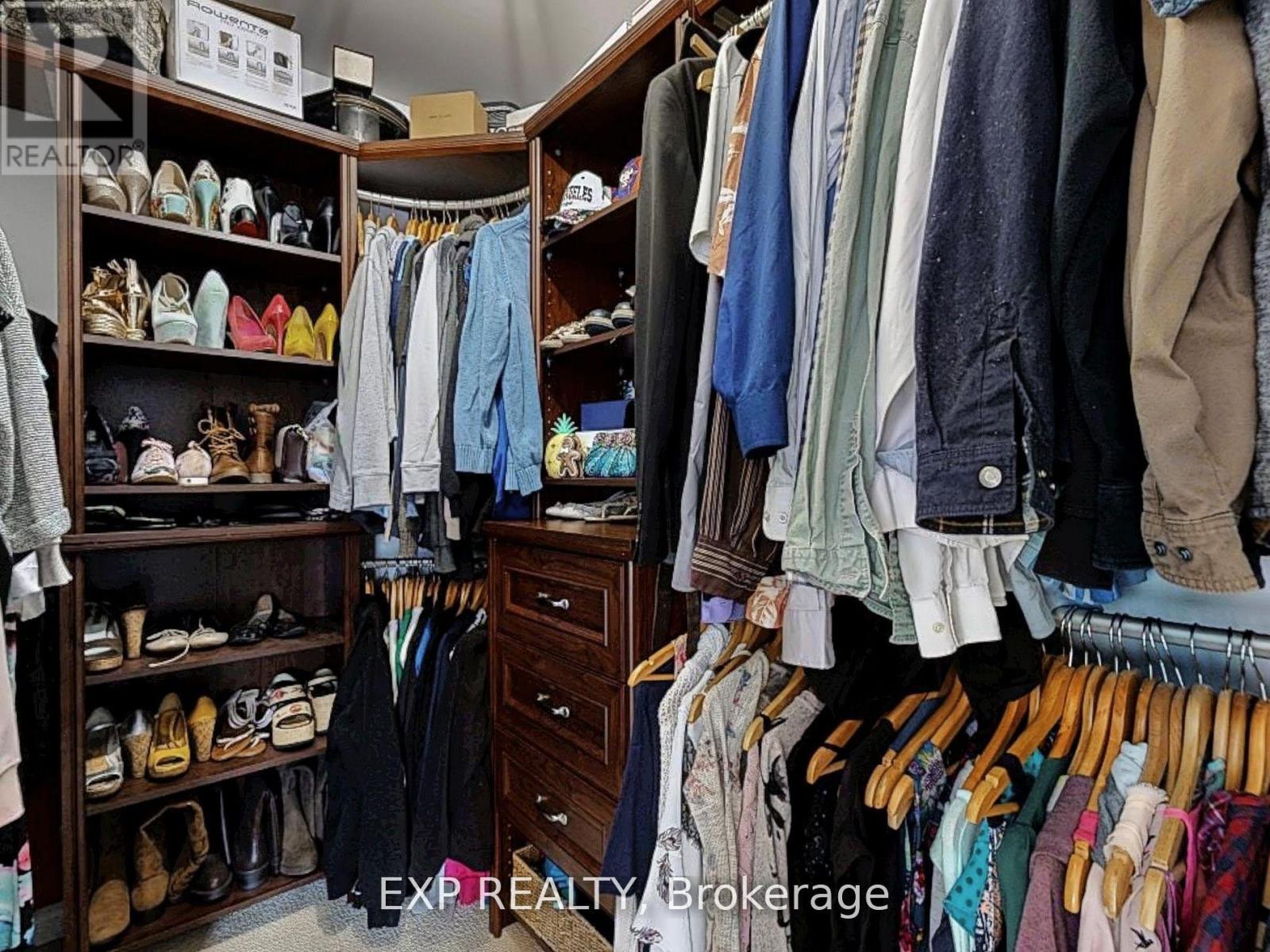 9 Samba Street, Richmond Hill, Ontario  L4E 2Z3 - Photo 28 - N12433506