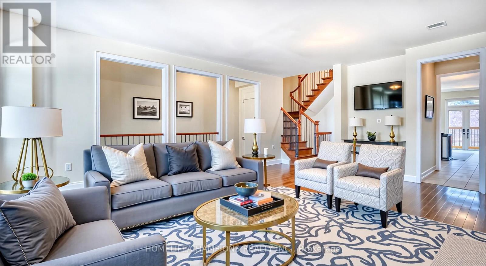 487 Briggs Court, Mississauga (Meadowvale Village), Ontario  L5W 0C6 - Photo 3 - W12433515