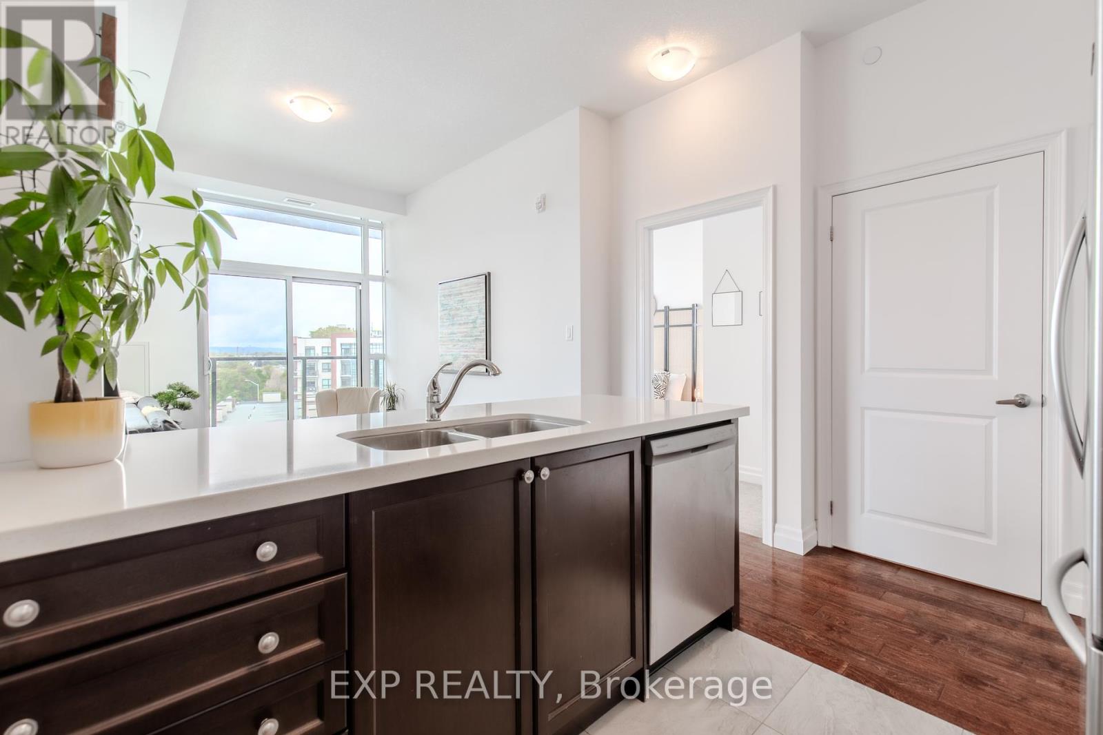 620 - 101 Shoreview Place, Hamilton, Ontario  L8E 0K2 - Photo 12 - X12433493