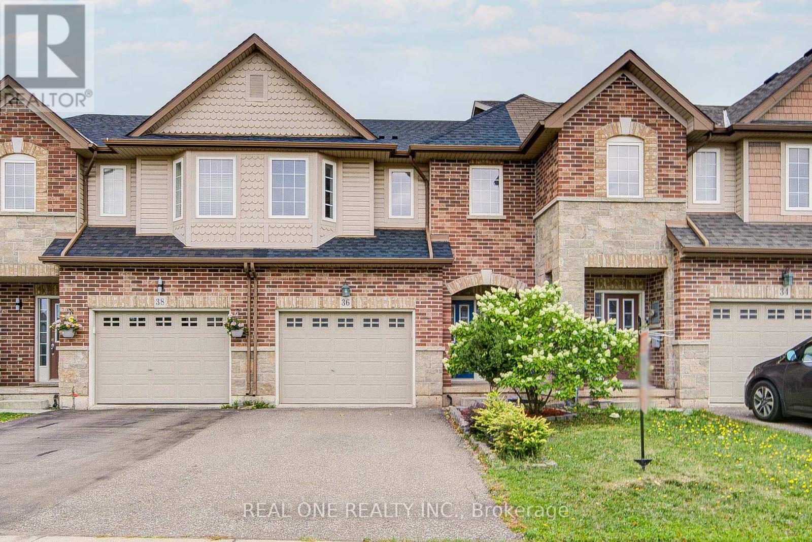 36 PALACEBEACH TRAIL, Hamilton, Ontario
