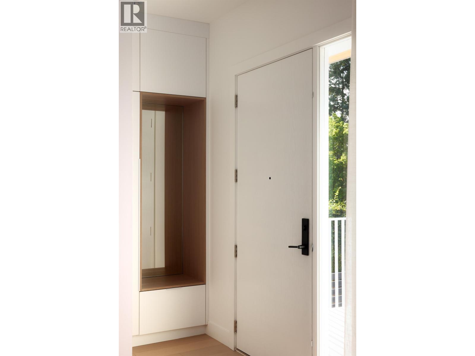 3422 Pandora Street, Vancouver, British Columbia  V5K 1W8 - Photo 2 - R3053568