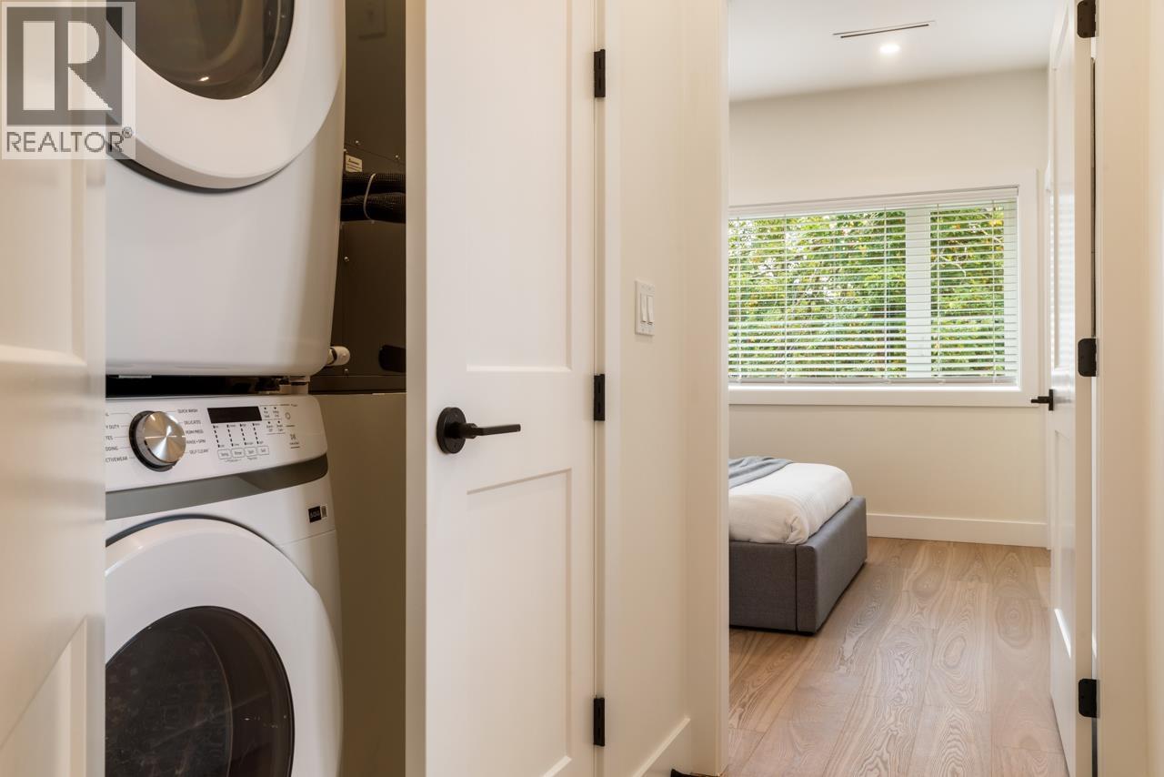 2051 E 4th Avenue, Vancouver, British Columbia  V5N 1K5 - Photo 12 - R3053569