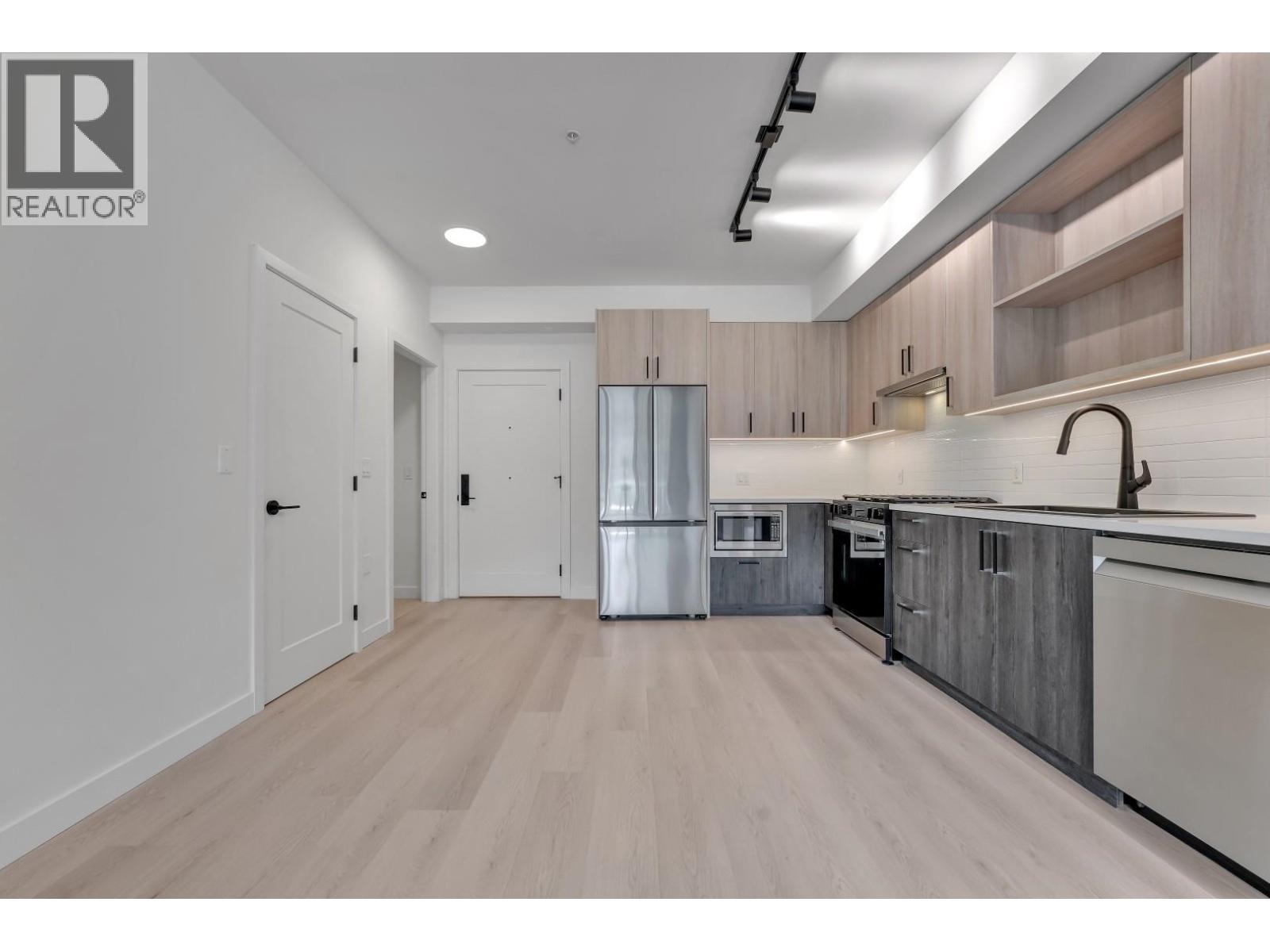 304 1100 Clarke Road, Port Moody, British Columbia  V3H 0N3 - Photo 10 - R3045837