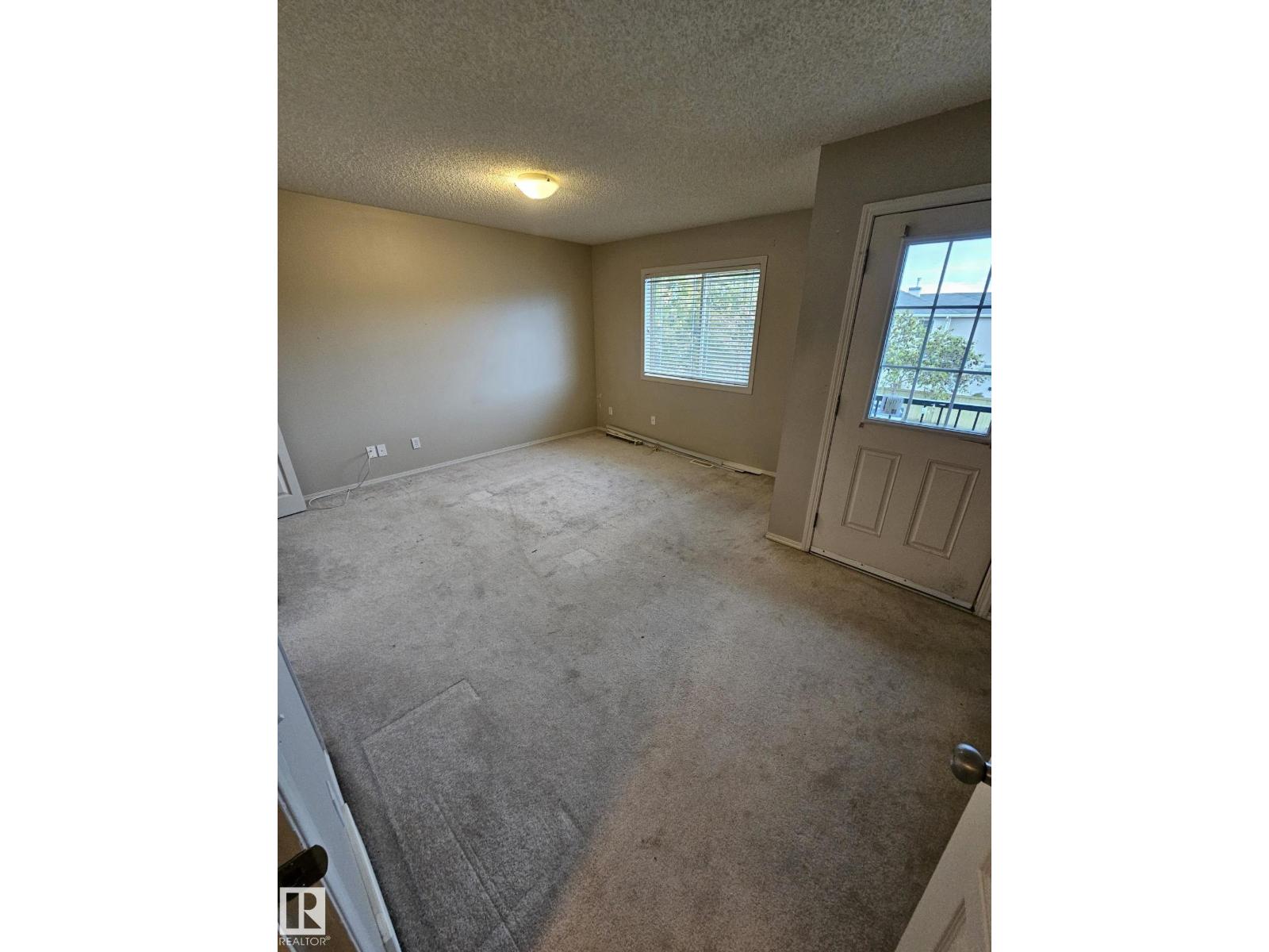 Unknown Address, ,     - Photo 11 - E4460036