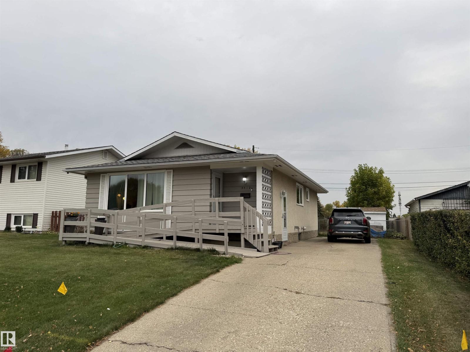 3512 114 Av Nw, Edmonton, Alberta  T5W 0S3 - Photo 1 - E4460037
