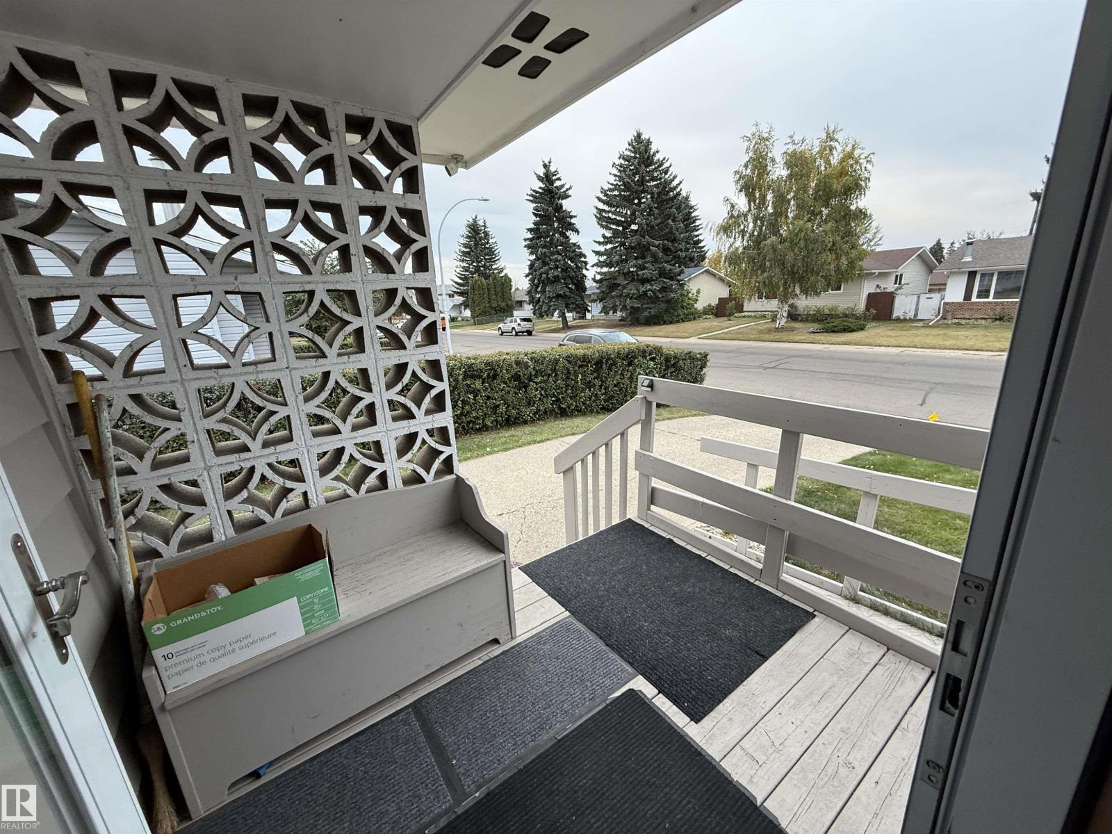 3512 114 Av Nw, Edmonton, Alberta  T5W 0S3 - Photo 2 - E4460037