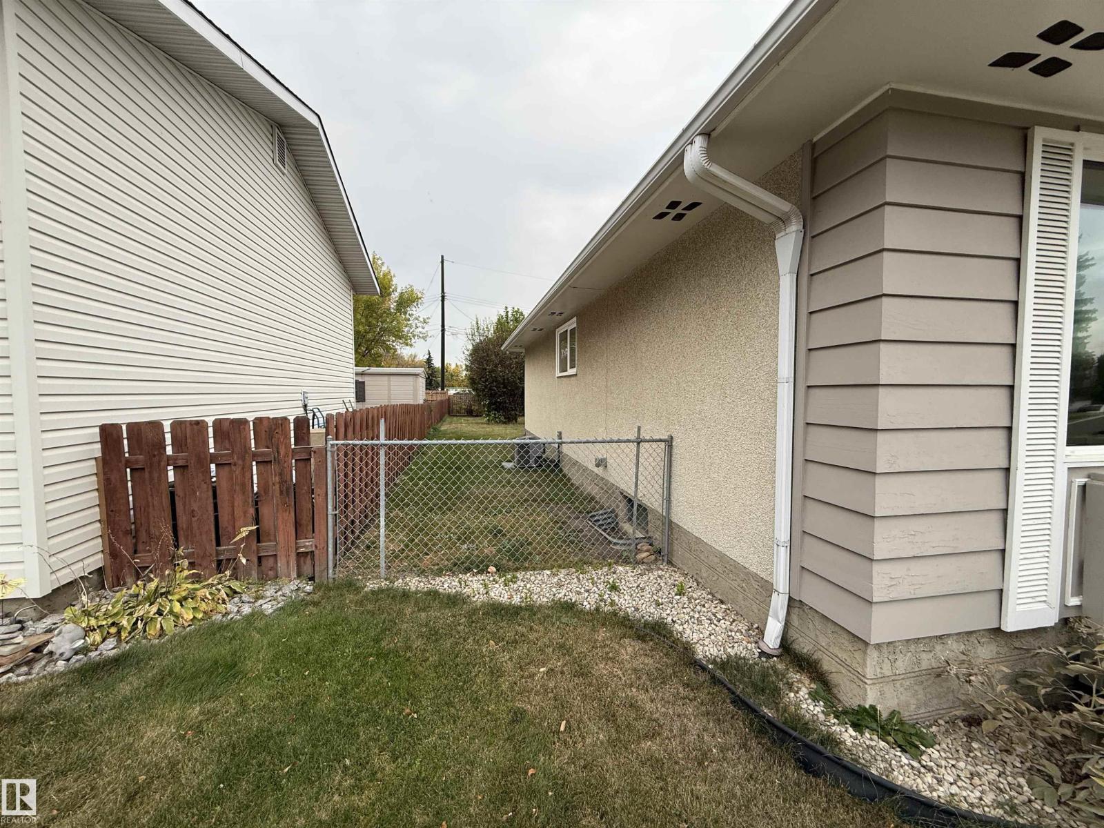 3512 114 Av Nw, Edmonton, Alberta  T5W 0S3 - Photo 9 - E4460037