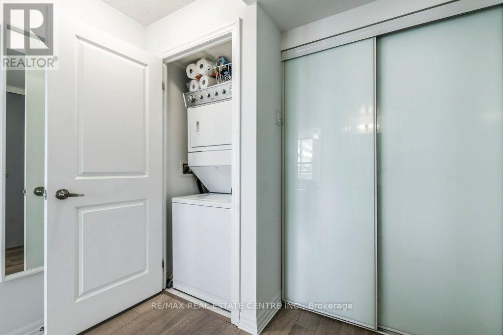 719 - 80 Esther Lorrie Drive, Toronto, Ontario  M9W 0C6 - Photo 21 - W12357035