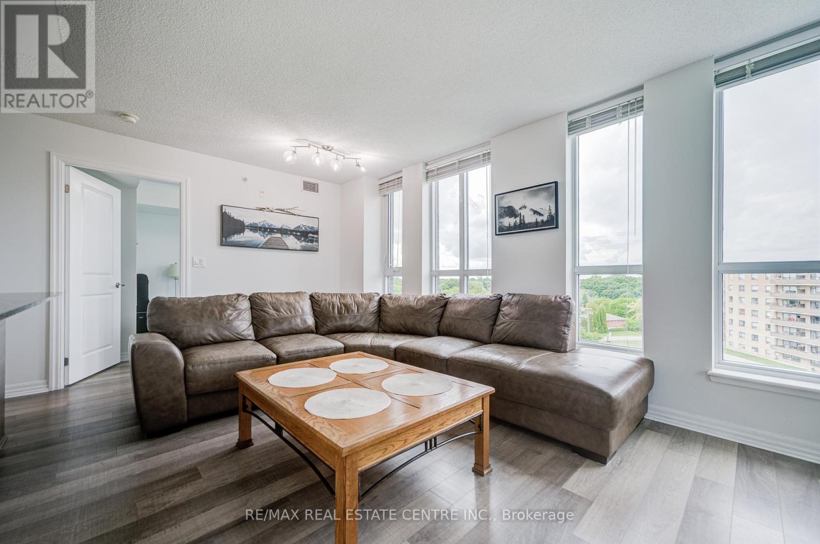 719 - 80 Esther Lorrie Drive, Toronto, Ontario  M9W 0C6 - Photo 10 - W12357035