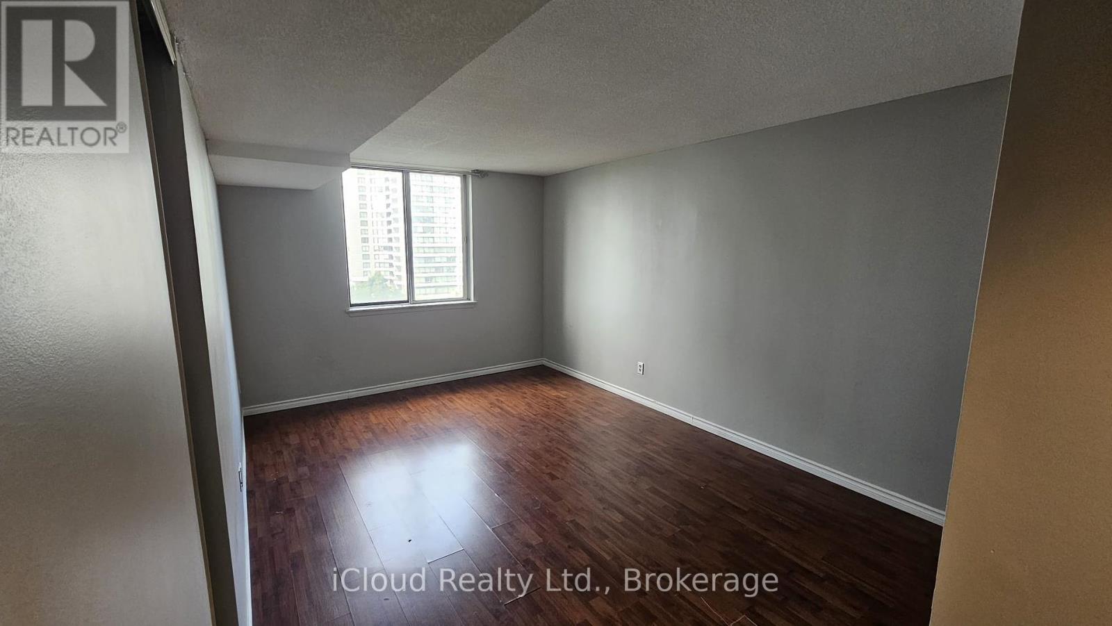 604 - 80 Alton Towers Circle, Toronto, Ontario  M1V 5E8 - Photo 11 - E12433520