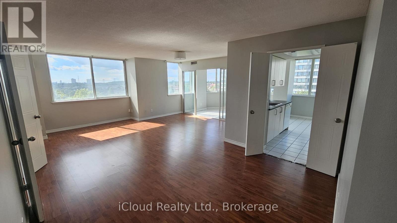 604 - 80 Alton Towers Circle, Toronto, Ontario  M1V 5E8 - Photo 3 - E12433520