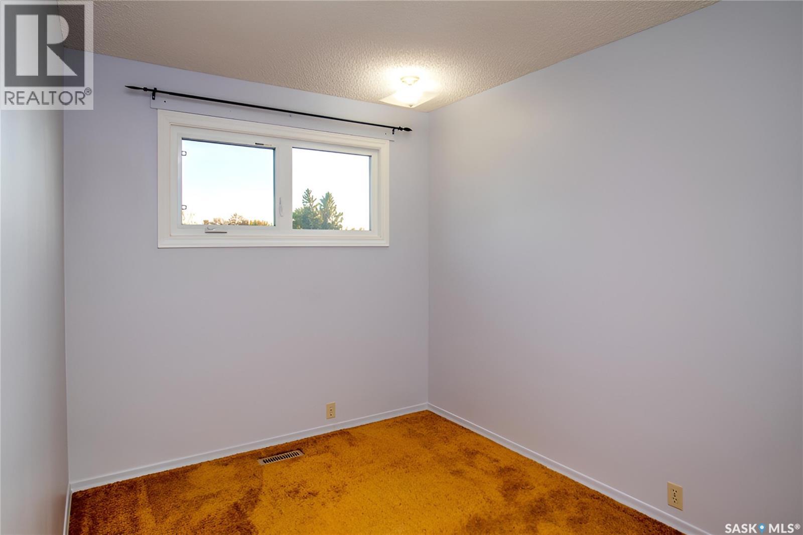 1011 12th Avenue N, Regina, Saskatchewan  S4R 1V3 - Photo 16 - SK019653
